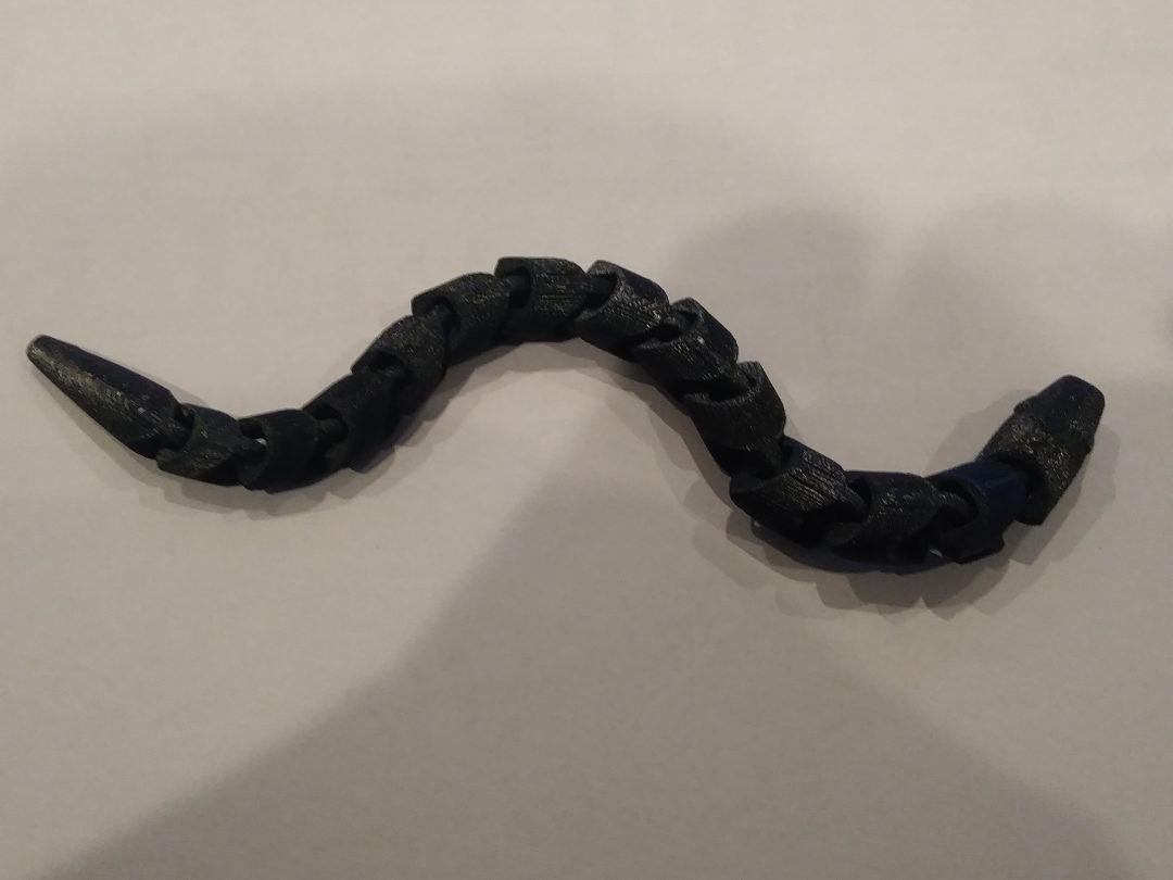 3D Printed Snake That Moves | RoyRichaWebSite